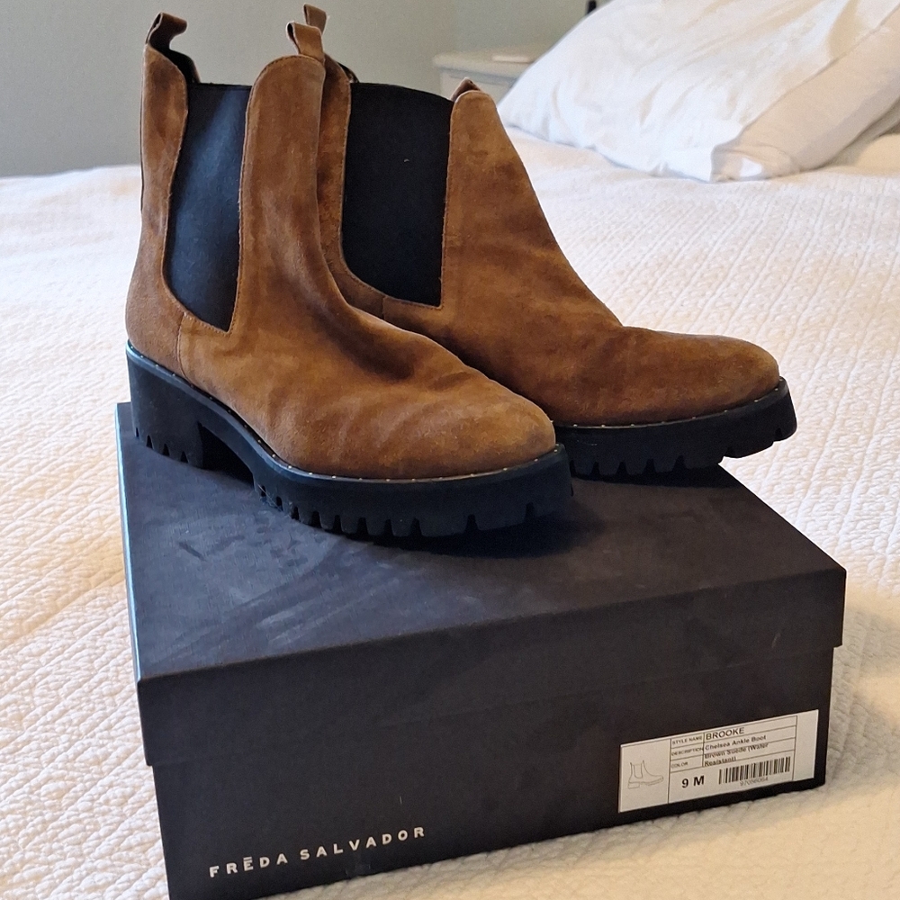 Freda Salvador Brown Suede Ankle Boots
